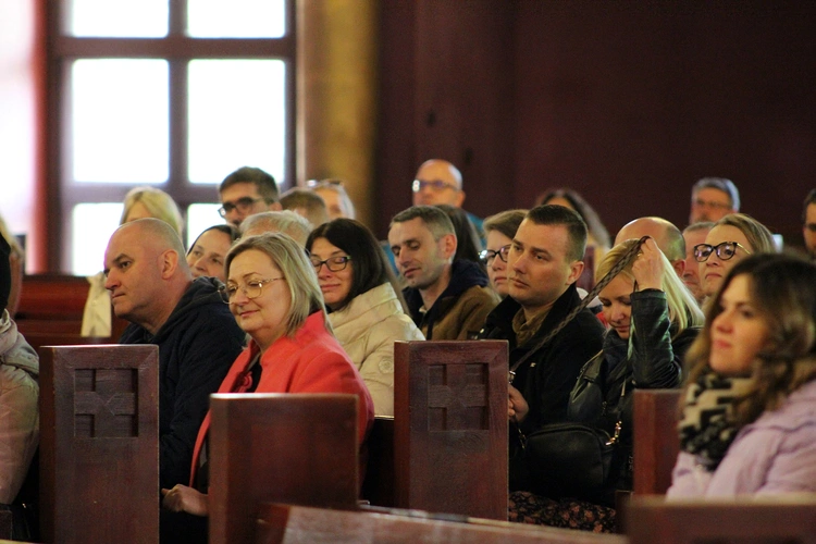 Inspirator małżeński - spotkanie małżeństw w parafii pw. NMP Królowej Pokoju na wrocławskich Popowicach 