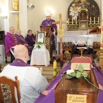 Pogrzeb ks. Janusza Kozłowskiego cz.1