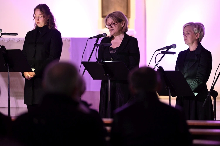 Prawykonanie "Życie mego życia"