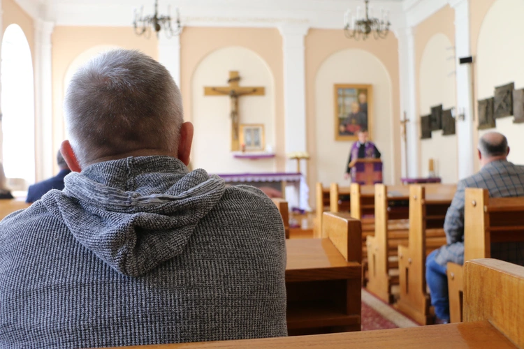 Płock. Dzień skupienia dla kandydatów na diakonów stałych