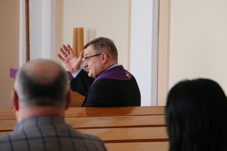 Płock. Dzień skupienia dla kandydatów na diakonów stałych