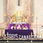 Dąbrowa Tarnowska. Pielgrzymka jubileuszowa kapłanów, sióstr i ich rodzin