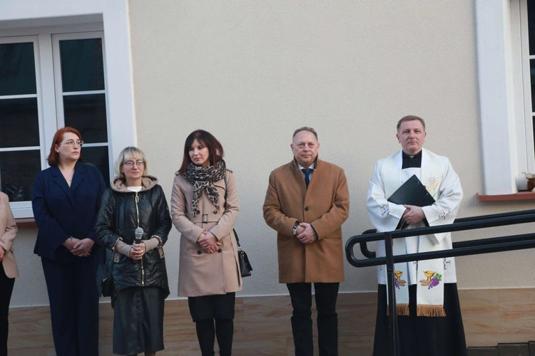 Poświęcenie odbudowanego domu