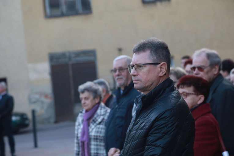 Poświęcenie odbudowanego domu