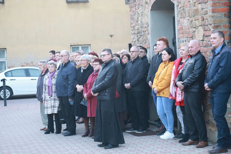 Poświęcenie odbudowanego domu