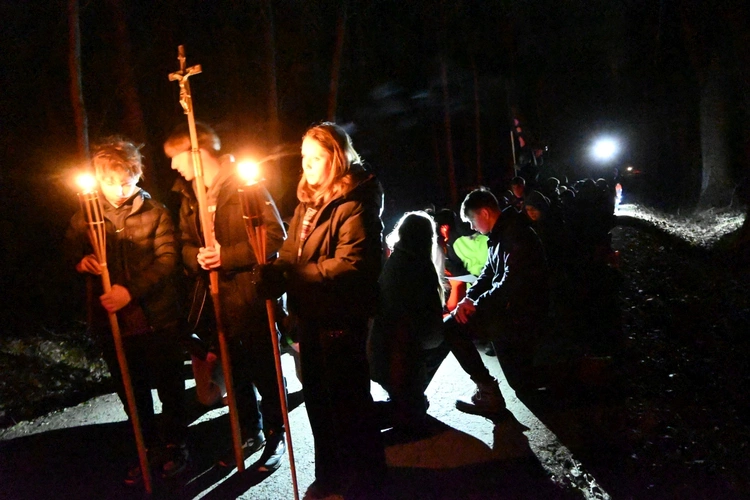 II Leśna Droga Krzyżowa w Głubczycach