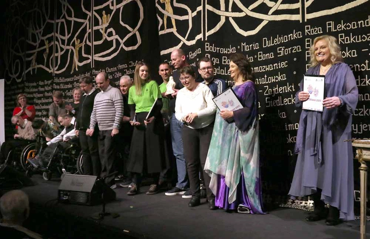 25. gala Albertiany