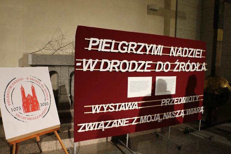 Modlin. Jubileuszowa wystawa pamiątek wiary