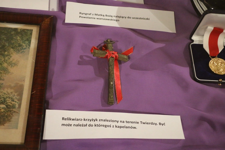 Modlin. Jubileuszowa wystawa pamiątek wiary