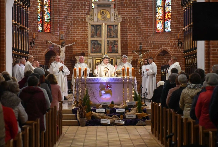 Jubileuszowy poranek w katedrze, czyli najpierw Msza św., a potem kawa