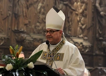 Bp Kiciński: Najpiękniejszy dar, jaki możemy ofiarować poczętemu życiu, to miłość i obecność