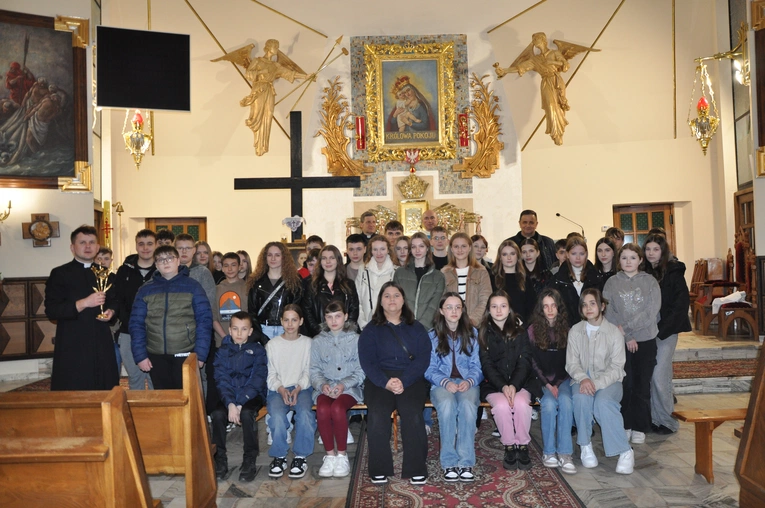 Relikwie bł. Karoliny Kózkówny w Krzątce