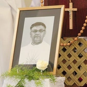 Wizerunek ks. Kozłowskiego.
