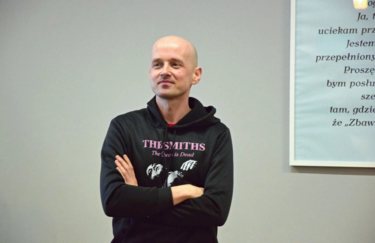 	Tomasz Samołyk w trakcie spotkania w DA w Radomiu.