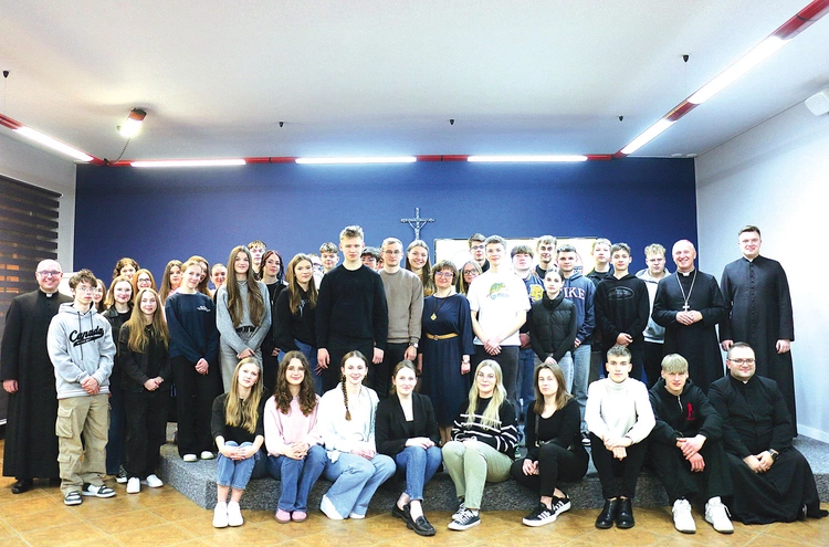 	Rozpoczęli przygotowania do spotkania w Rzymie.