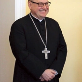 Jak podkreśla wrocławski biskup pomocniczy, pełniąc taką funkcję, nie da się wszystkiego przewidzieć.