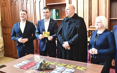 Prezentacja numizmatu odbyła się oczywiście w głogowskiej kolegiacie.