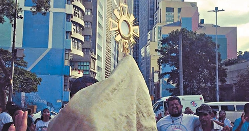 Przymierze Miłosierdzia w Sao Paulo. Tutaj Ewangelia dzieje się na ulicach.
