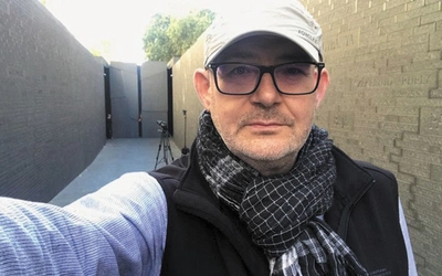 Mariusz Pilis, reżyser filmu, ma nadzieję, że widzowie  odnajdą w tym filmie siebie.  
