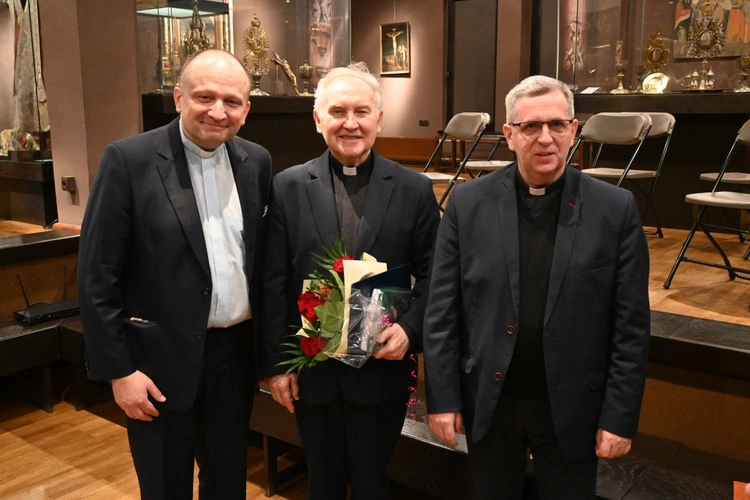 Muzykolodzy docenili ks. Antoniego Reginka