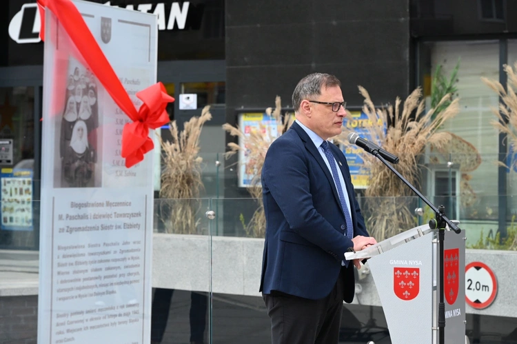 Odsłonięcie tablicy poświęconej błogosławionym męczennicom