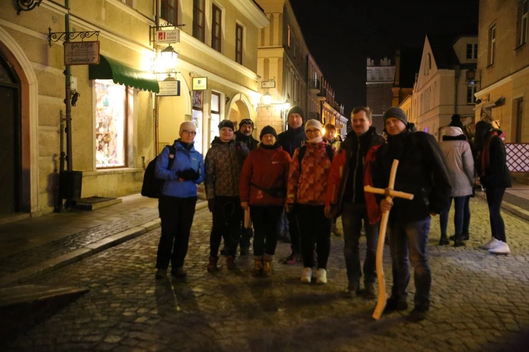 Ekstremalne Drogi Krzyżowe w diecezji sandomierskiej