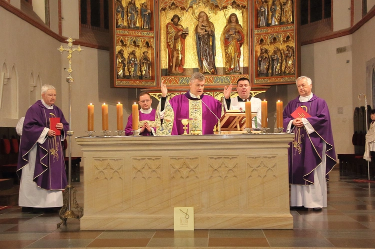 Msza św. o rychłą kanonizację kard. Wyszyńskiego - cz. 2
