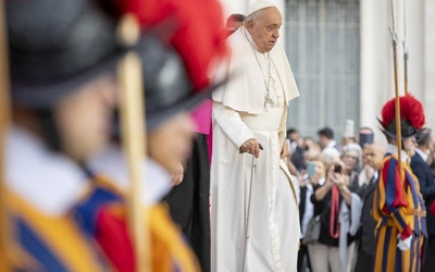 Kard. Parolin: Papież nigdy nie przestał rządzić Kościołem