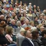 La Fontaine i Puellae Orantes