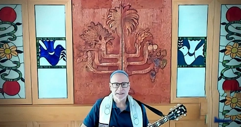 Uwielbienie Boga nie wystarczy, liczą się słowa i czyny