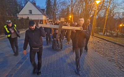 Nauczyć się wszystkiego: i miłości, i cierpienia