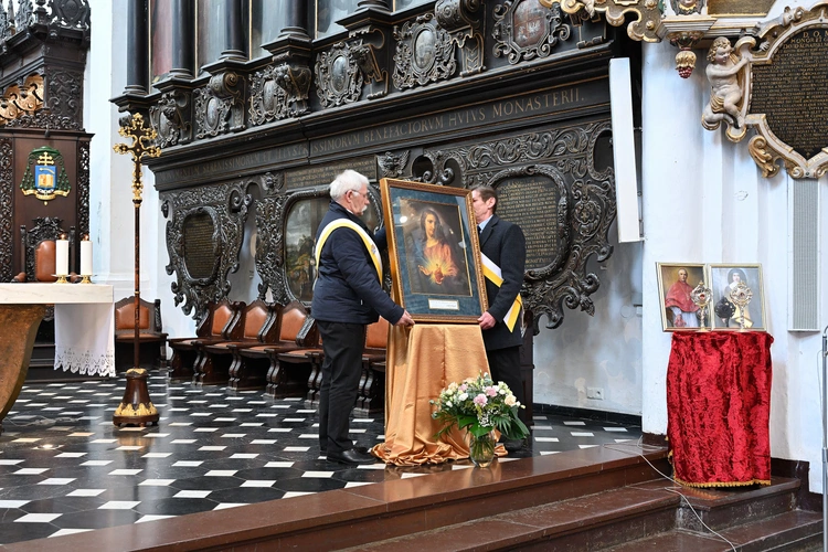 Rycerze Kolumba i preregrynacja wizerunku Najświętszego Serca Jezusa