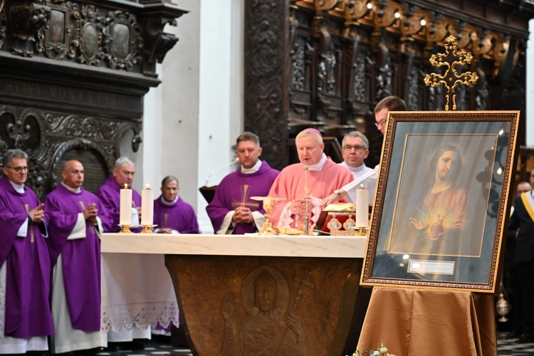 Rycerze Kolumba i preregrynacja wizerunku Najświętszego Serca Jezusa