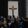 Papież: radość chrześcijańska wypływa z pewności, że Pan nigdy nas nie zostawi samych 
