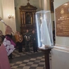 Odsłonięcie i poświęcenie tablicy upamiętniającej bp. Tadeusza Kusego.