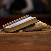 Tak nie umierał jeszcze żaden papież. Ostatnia katecheza Jana Pawła II