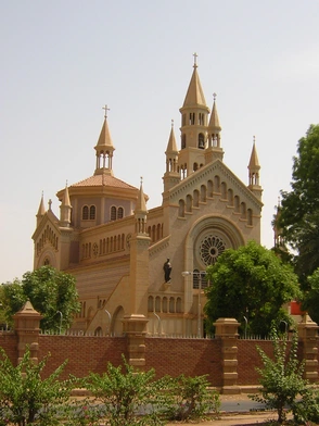 Sudan: katedra w Chartumie zniszczona przez wojnę domową
