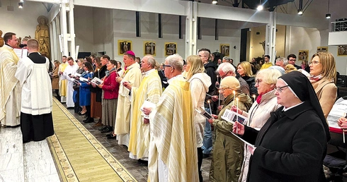 Po homilii odbył się obrzęd Duchowej Adopcji Dziecka Poczętego.