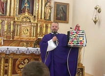 	Rekolekcje poprowadził ks. Grzegorz Wołoch.