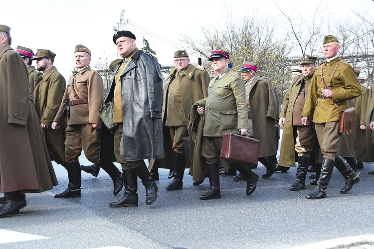 	Obchody Roku Katyńskiego w Warszawie skupią się na 13 kwietnia i 17 września.