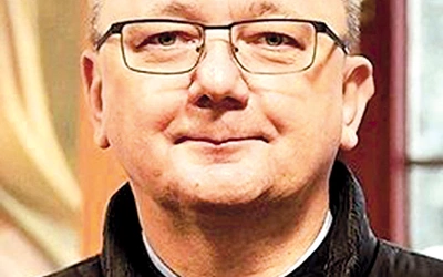 	Ks. G. Słapek to delegat biskupa diecezjalnego  ds. indywidualnych form życia konsekrowanego.