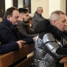 Wielki Post po męsku: nietypowa Droga Krzyżowa i Gorzkie Żale