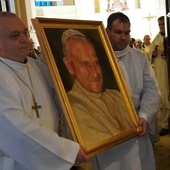 Jan Paweł II we wrocławskim Karmelu. Ilekroć tu wejdziesz, zrób jedną rzecz