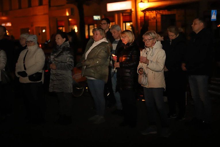 Łowicz. Modlitwa w 20. rocznicę śmierci Jana Pawła II
