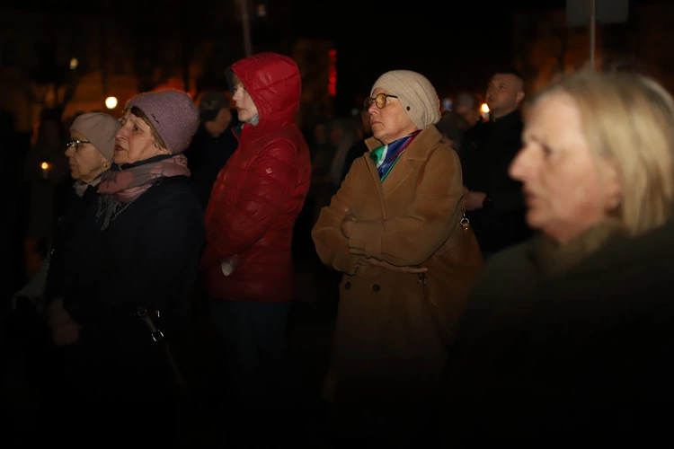 Łowicz. Modlitwa w 20. rocznicę śmierci Jana Pawła II