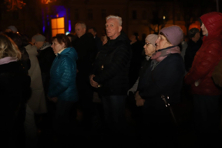 Łowicz. Modlitwa w 20. rocznicę śmierci Jana Pawła II