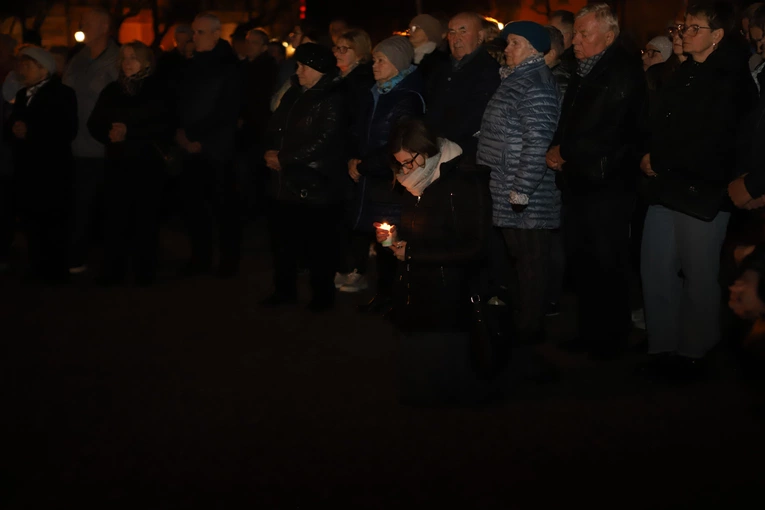 Łowicz. Modlitwa w 20. rocznicę śmierci Jana Pawła II