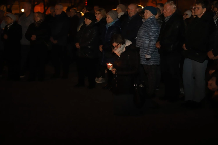 Łowicz. Modlitwa w 20. rocznicę śmierci Jana Pawła II