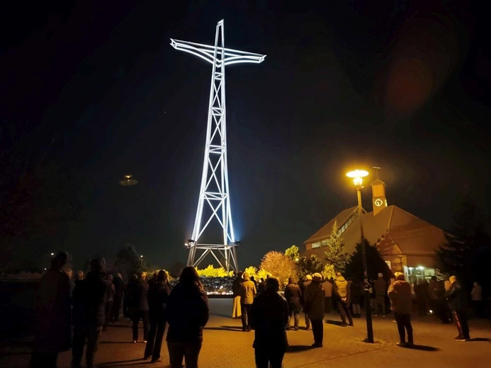 Modlitwa przy Krzyżu Papieskim