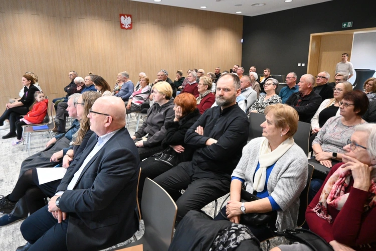 Utracony dom - nowy dom czyli o Kresowianach na Śląsku
